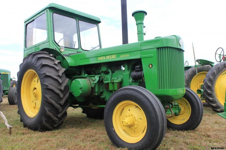 John-Deere-Model-R The story behind Deere’s first diesel tractor